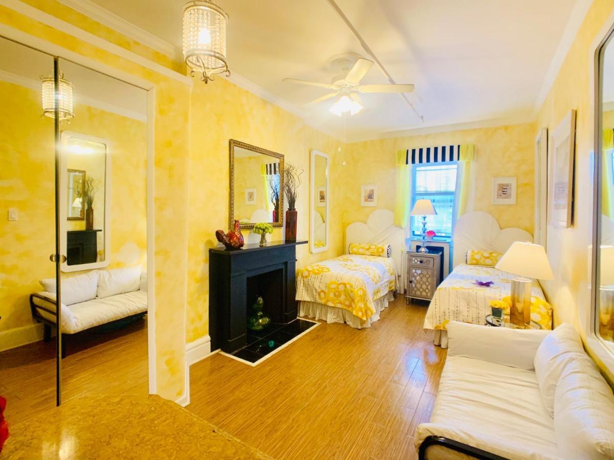 The International Cozy Inn Нью-Йорк Экстерьер фото