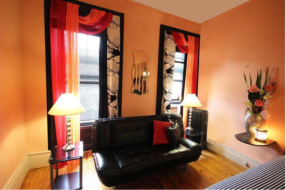 The International Cozy Inn Нью-Йорк Экстерьер фото