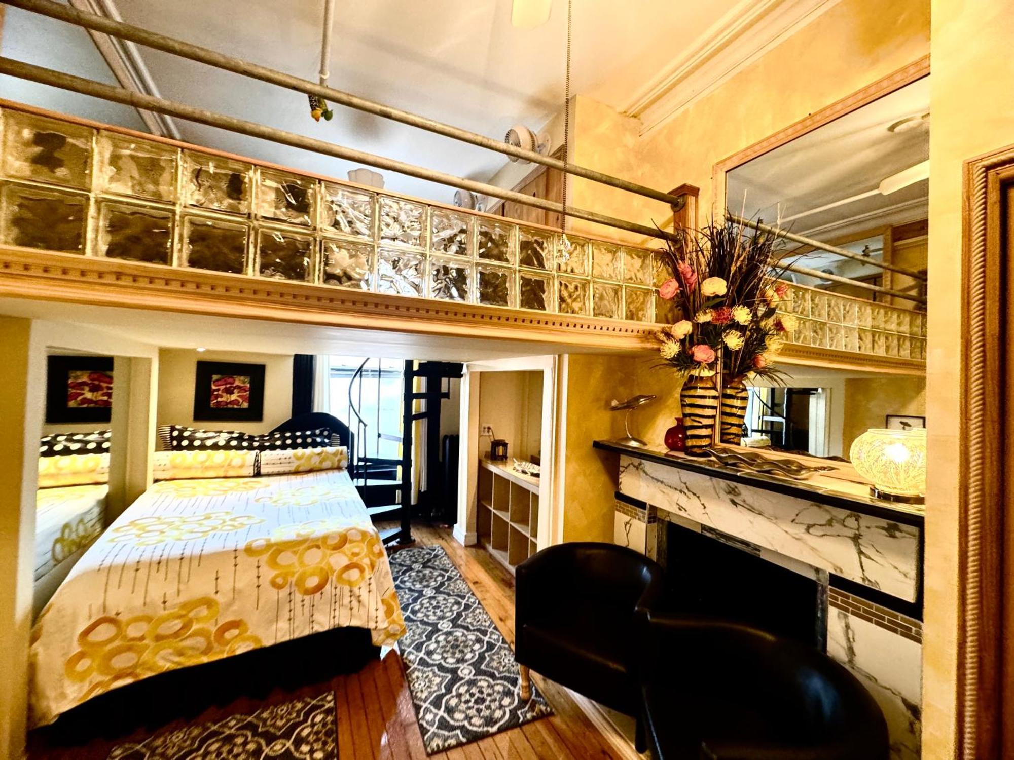 The International Cozy Inn Нью-Йорк Экстерьер фото